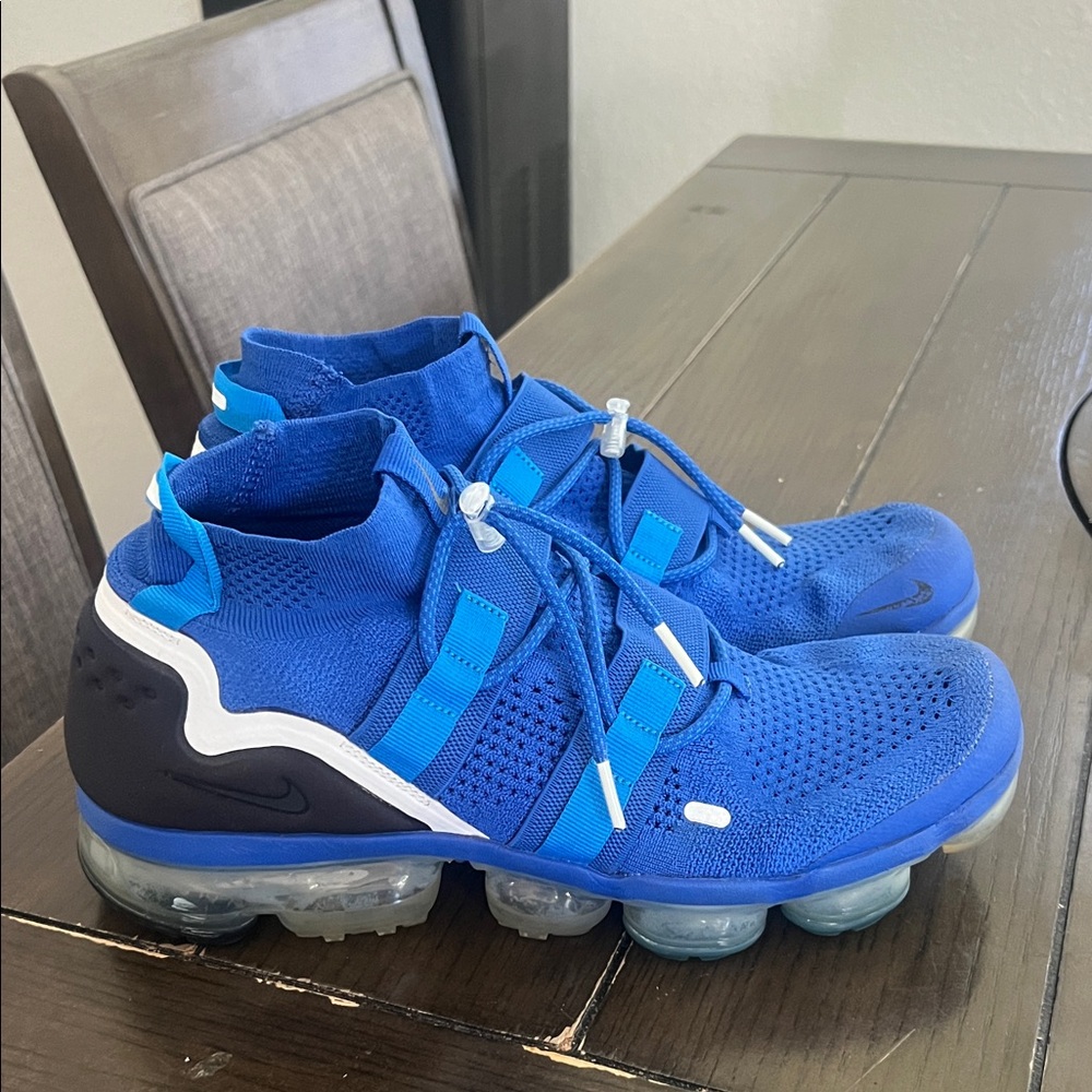 Nike Blue Knit Mid-Top VaporMax Style Sneakers